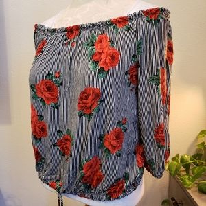 Rose off shoulder Blouse quarter sleeve Large